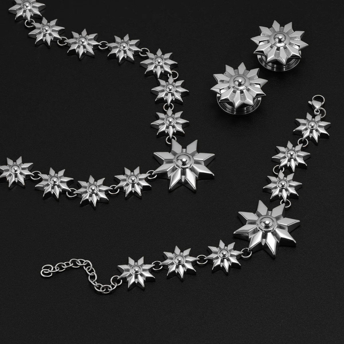 PUNK BLOOM NECKLACE